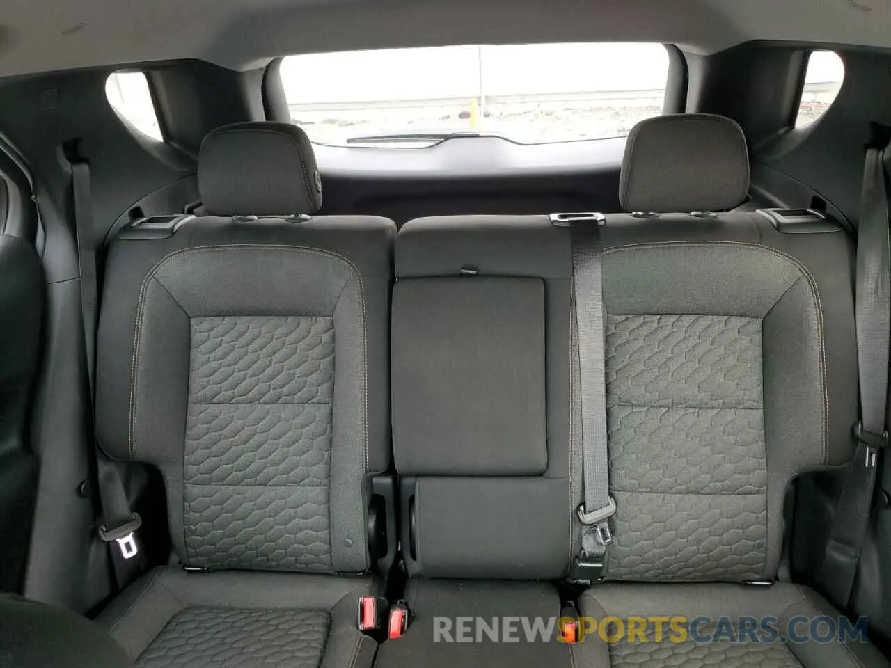 10 Photograph of a damaged car 3GNAXUEV8LS603598 CHEVROLET EQUINOX 2020