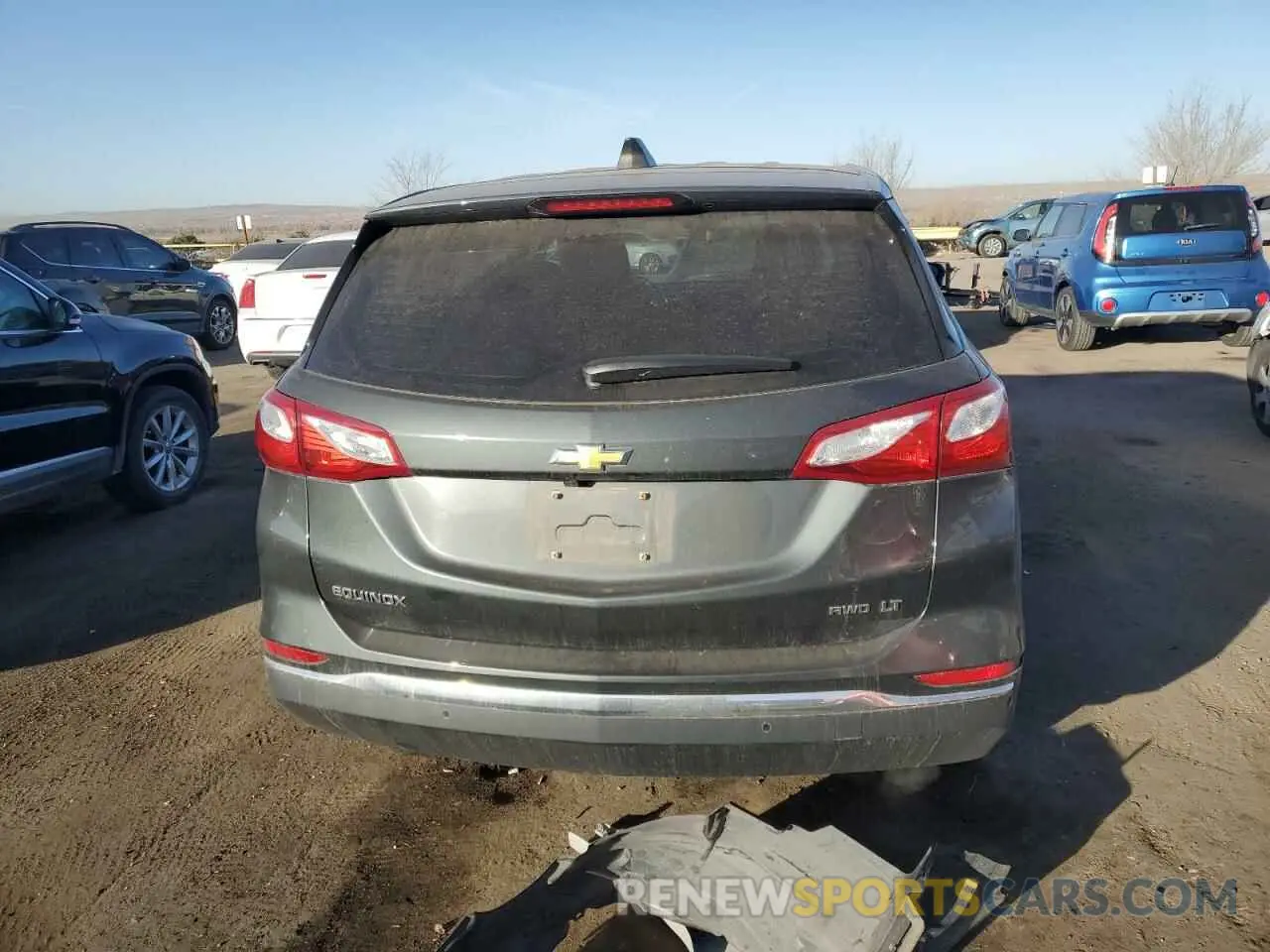 6 Photograph of a damaged car 3GNAXUEV9LS548515 CHEVROLET EQUINOX 2020