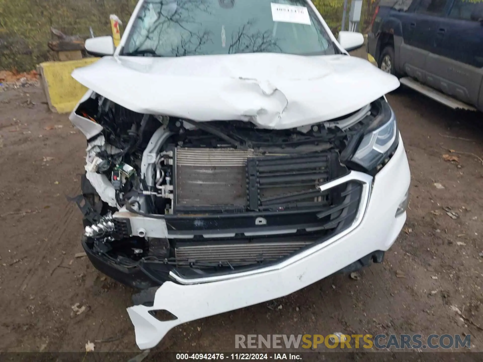 6 Фотография поврежденного автомобиля 3GNAXUEVXLS582561 CHEVROLET EQUINOX 2020