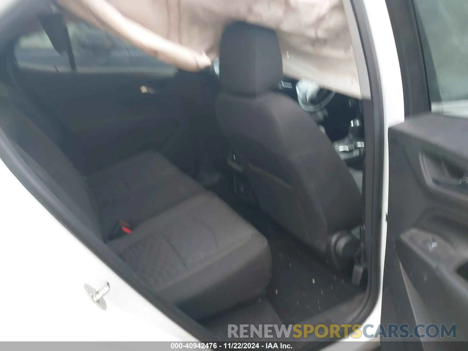 8 Фотография поврежденного автомобиля 3GNAXUEVXLS582561 CHEVROLET EQUINOX 2020