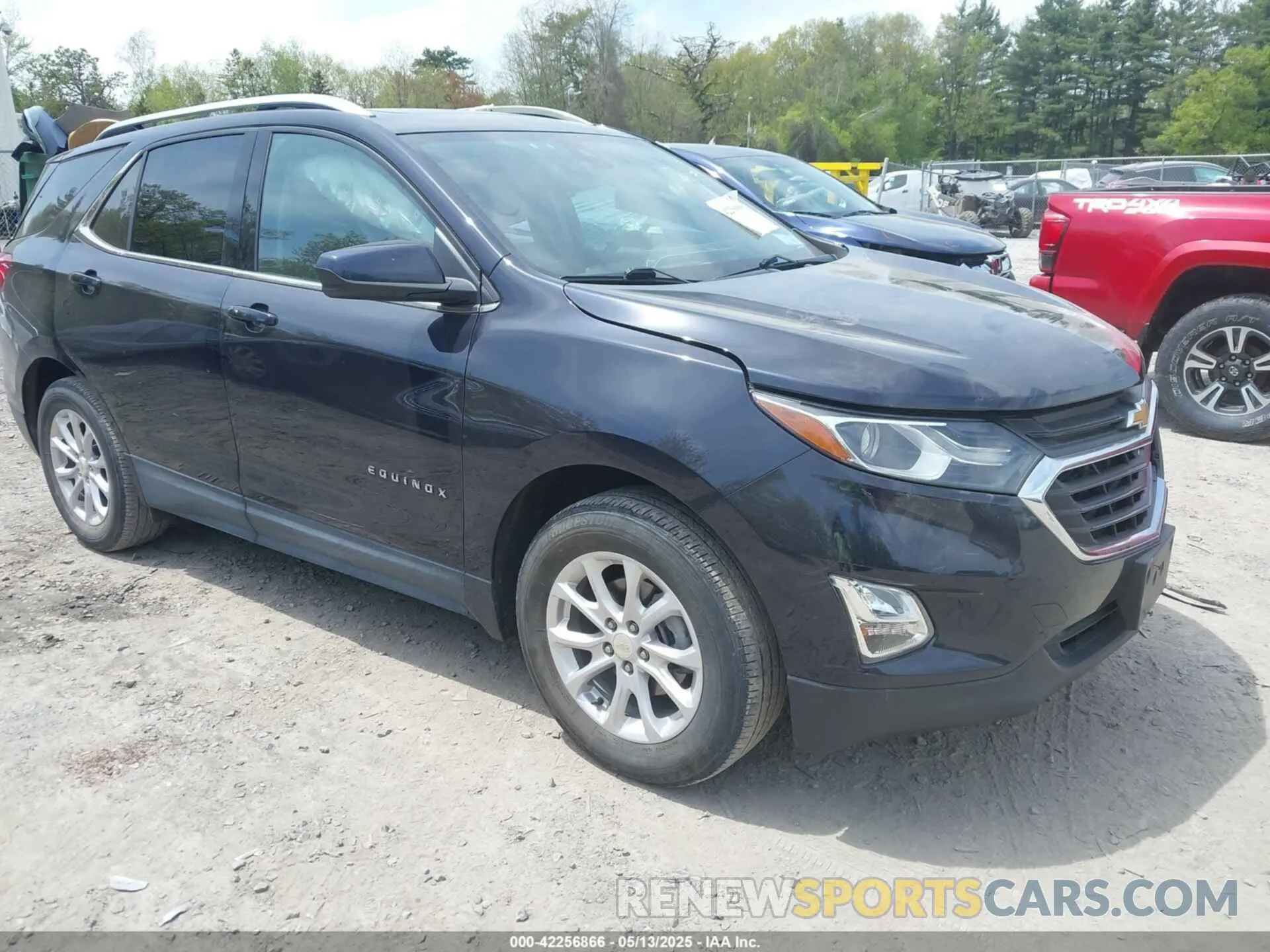 1 Photograph of a damaged car 3GNAXUEVXLS655671 CHEVROLET EQUINOX 2020