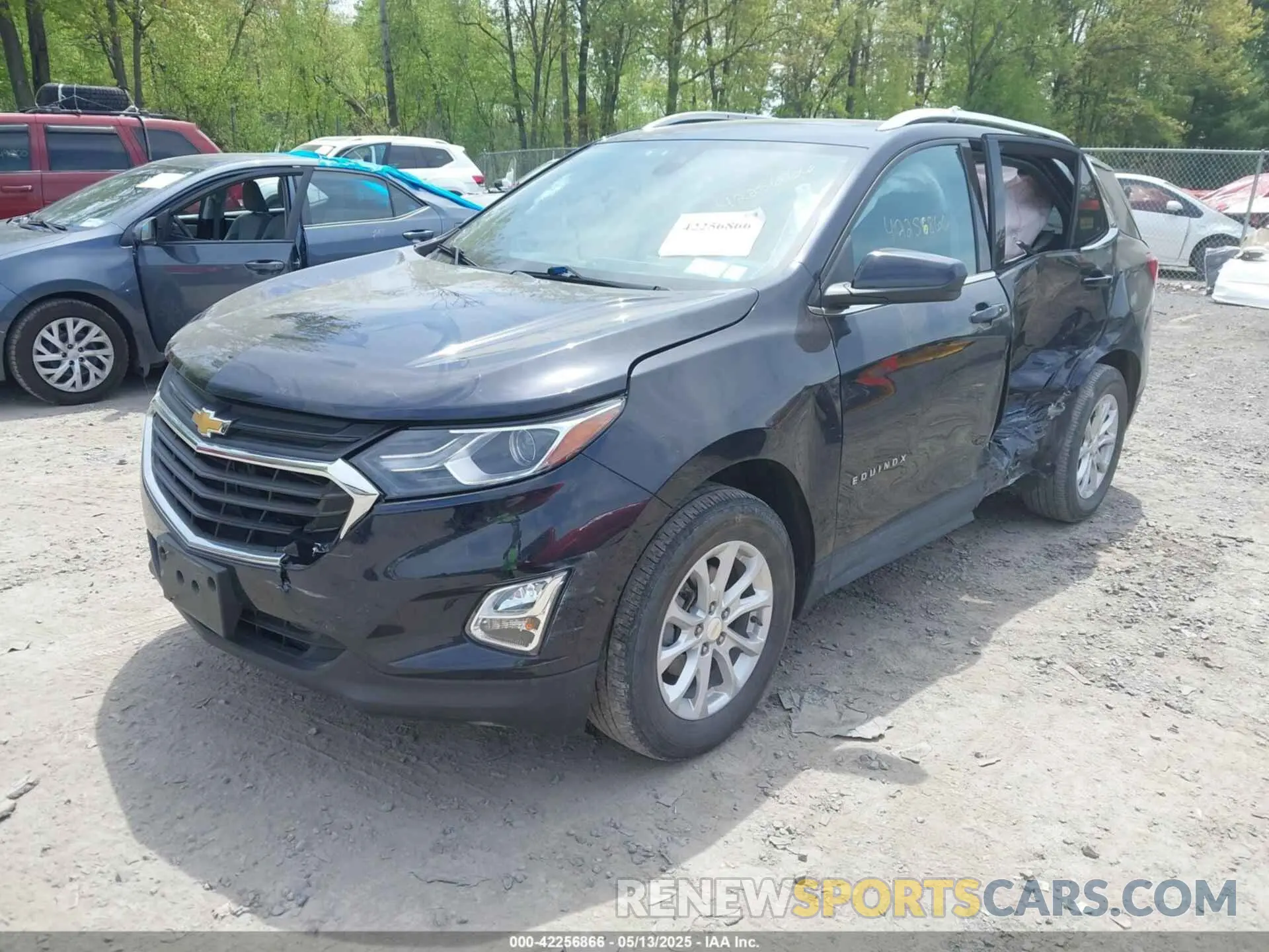 2 Photograph of a damaged car 3GNAXUEVXLS655671 CHEVROLET EQUINOX 2020