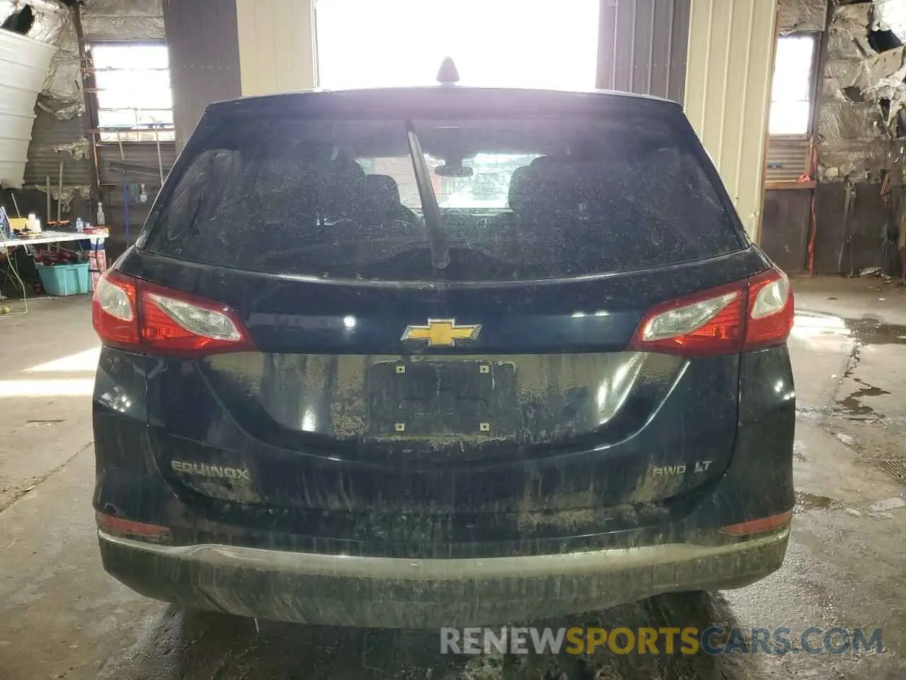 6 Photograph of a damaged car 3GNAXUEVXLS691148 CHEVROLET EQUINOX 2020