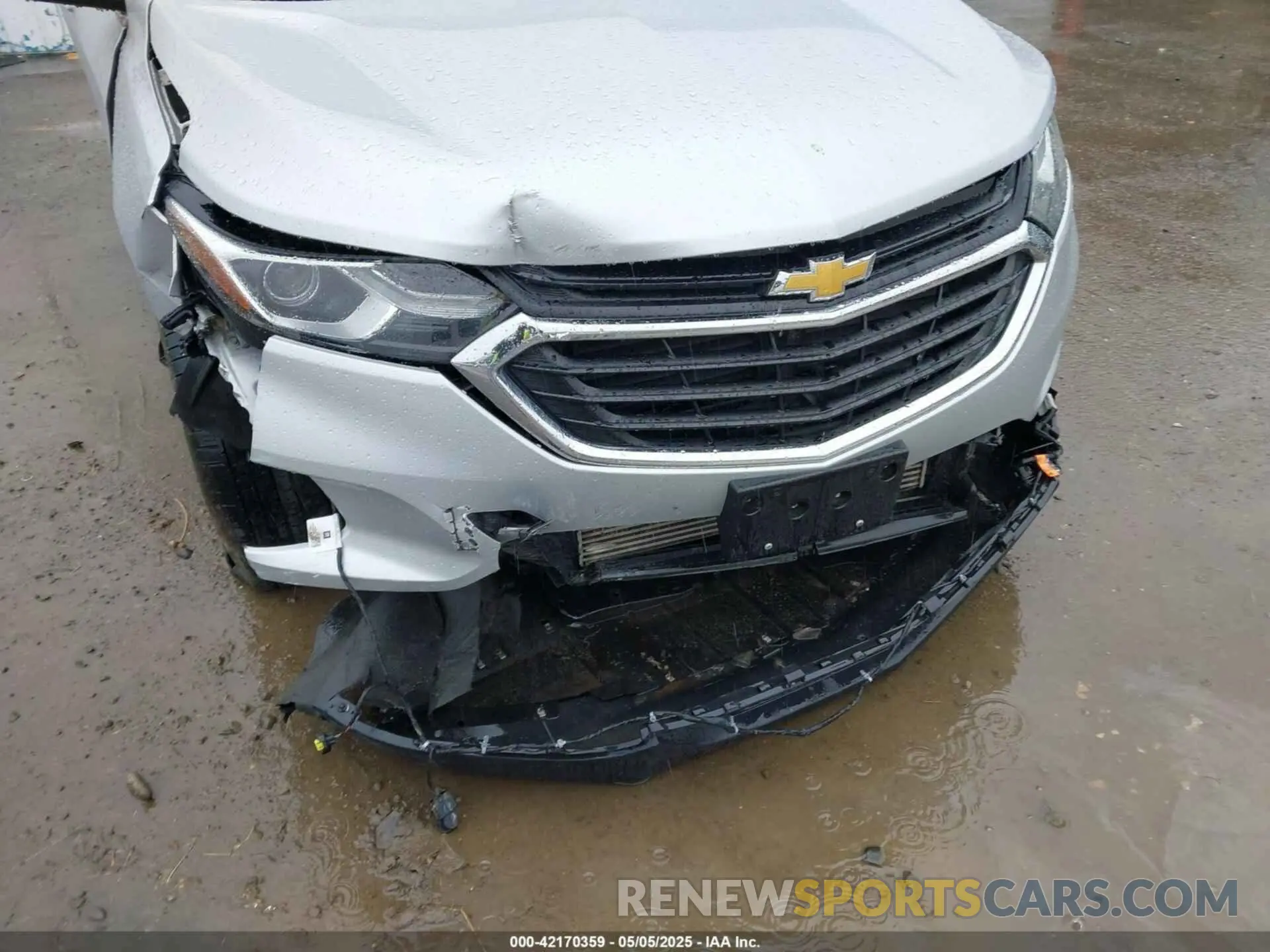 17 Photograph of a damaged car 3GNAXVEX0LL185958 CHEVROLET EQUINOX 2020