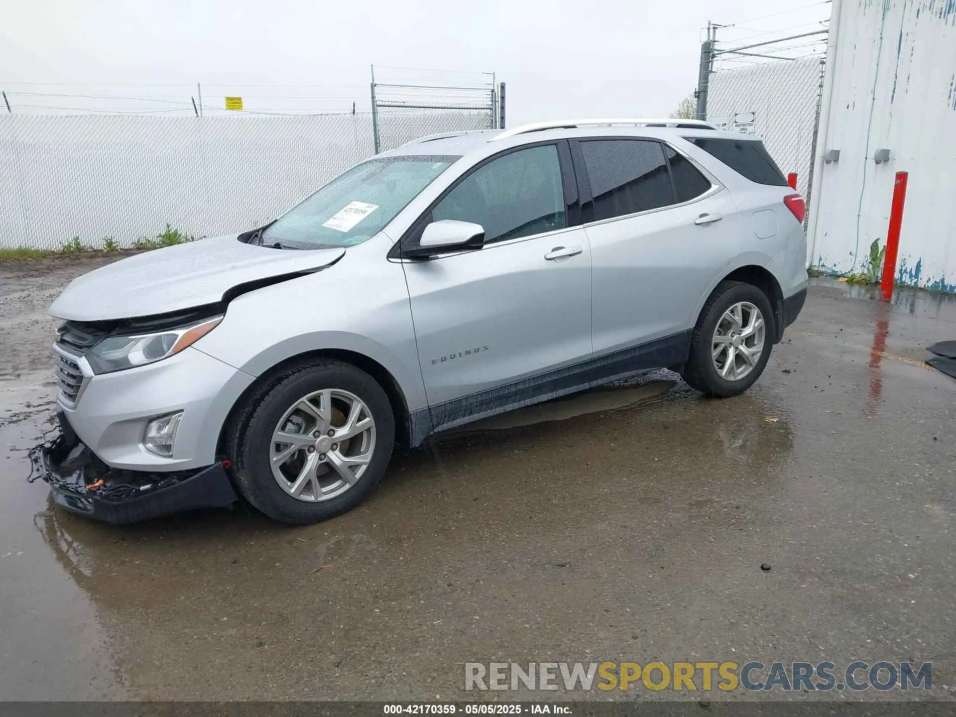 2 Photograph of a damaged car 3GNAXVEX0LL185958 CHEVROLET EQUINOX 2020