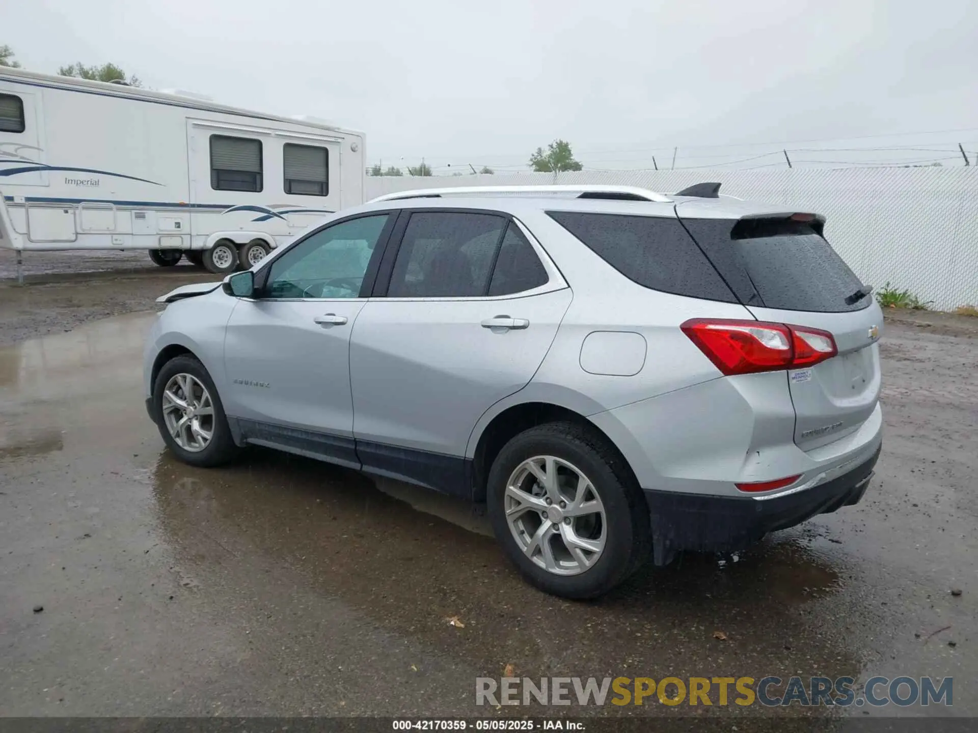 3 Photograph of a damaged car 3GNAXVEX0LL185958 CHEVROLET EQUINOX 2020