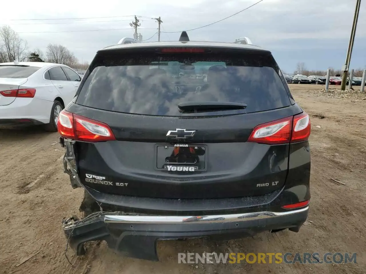 6 Photograph of a damaged car 3GNAXVEX8LL169295 CHEVROLET EQUINOX 2020
