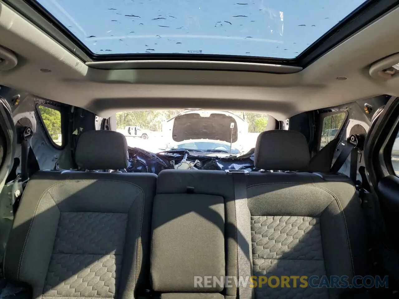 10 Photograph of a damaged car 3GNAXVEXXLS567047 CHEVROLET EQUINOX 2020