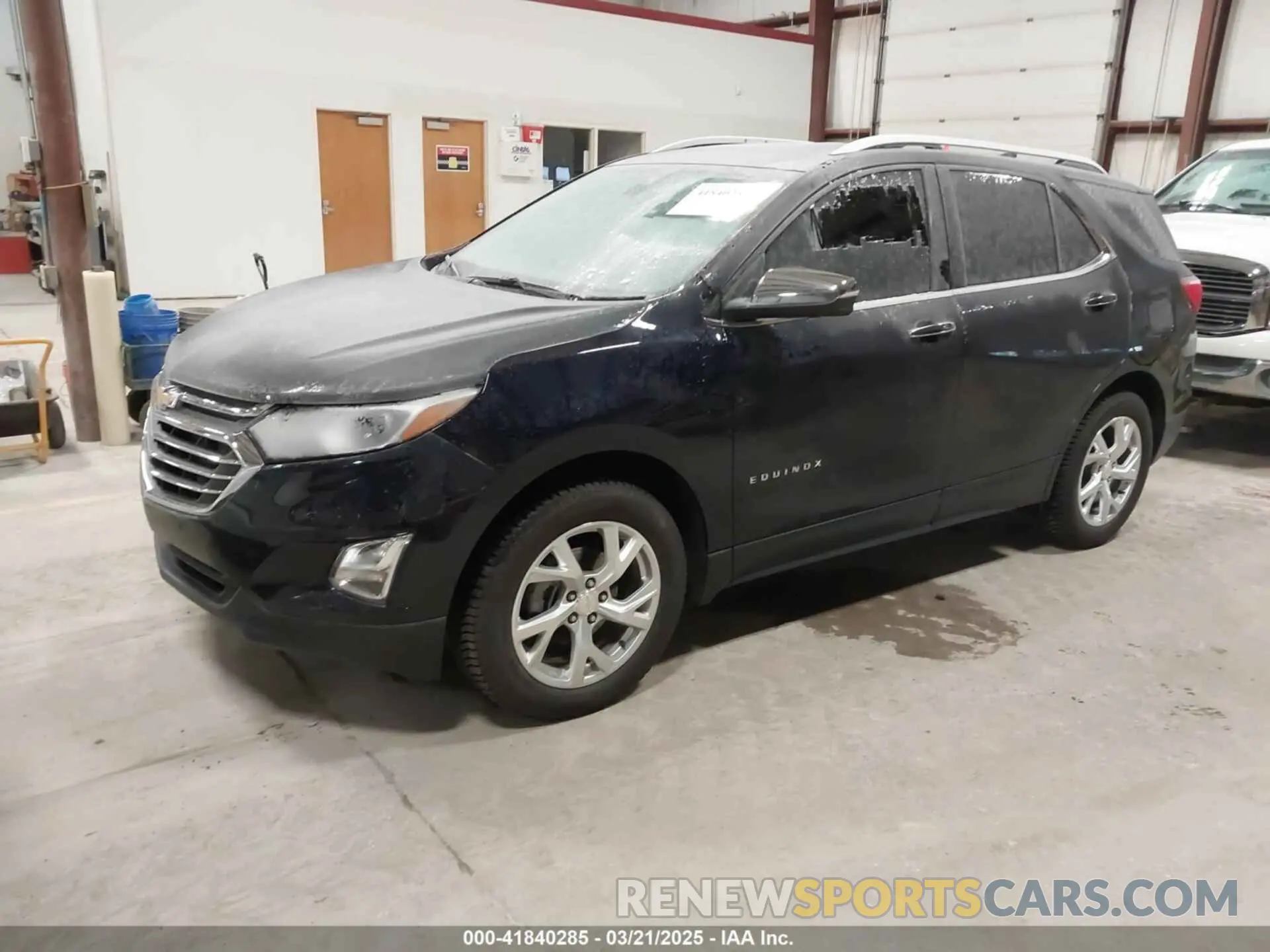 2 Фотография поврежденного автомобиля 3GNAXXEV2LS532402 CHEVROLET EQUINOX 2020