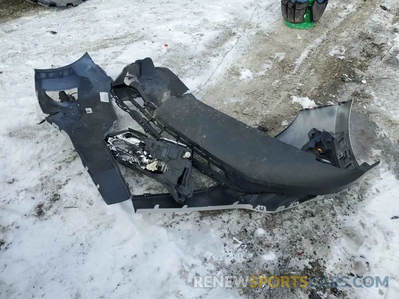13 Photograph of a damaged car 3GNAXXEV2LS537826 CHEVROLET EQUINOX 2020
