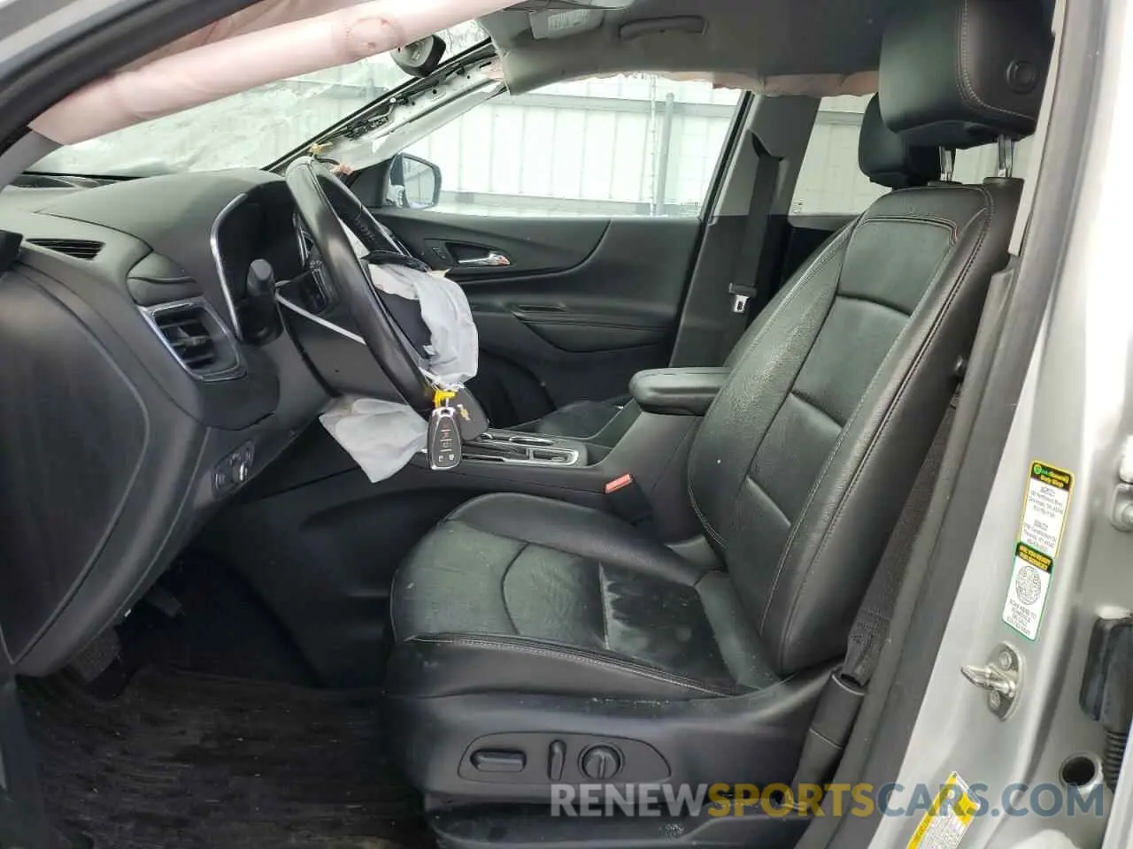 7 Photograph of a damaged car 3GNAXXEV2LS537826 CHEVROLET EQUINOX 2020