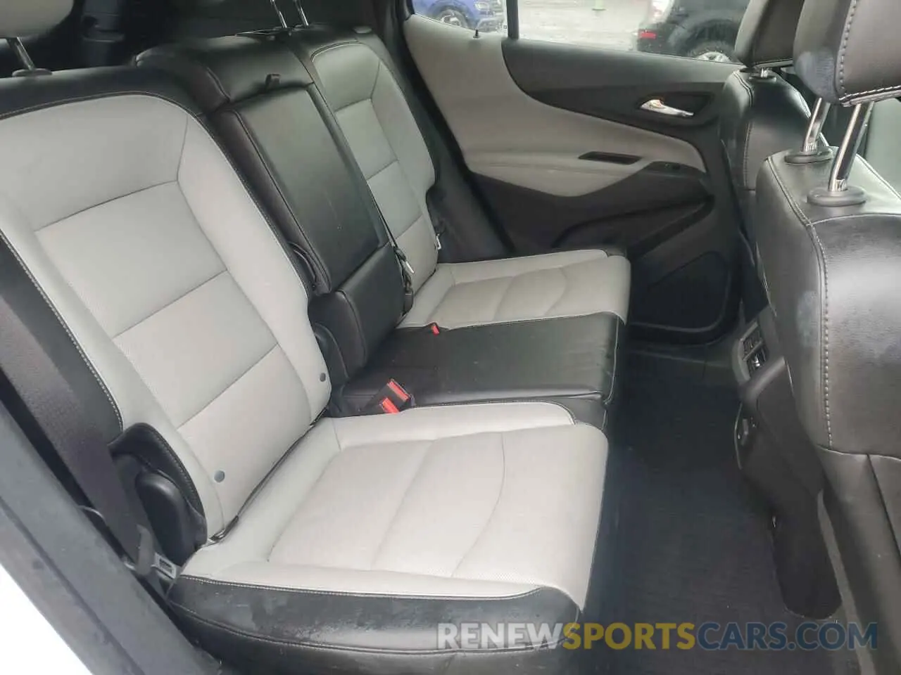 11 Photograph of a damaged car 3GNAXYEX0LS564384 CHEVROLET EQUINOX 2020