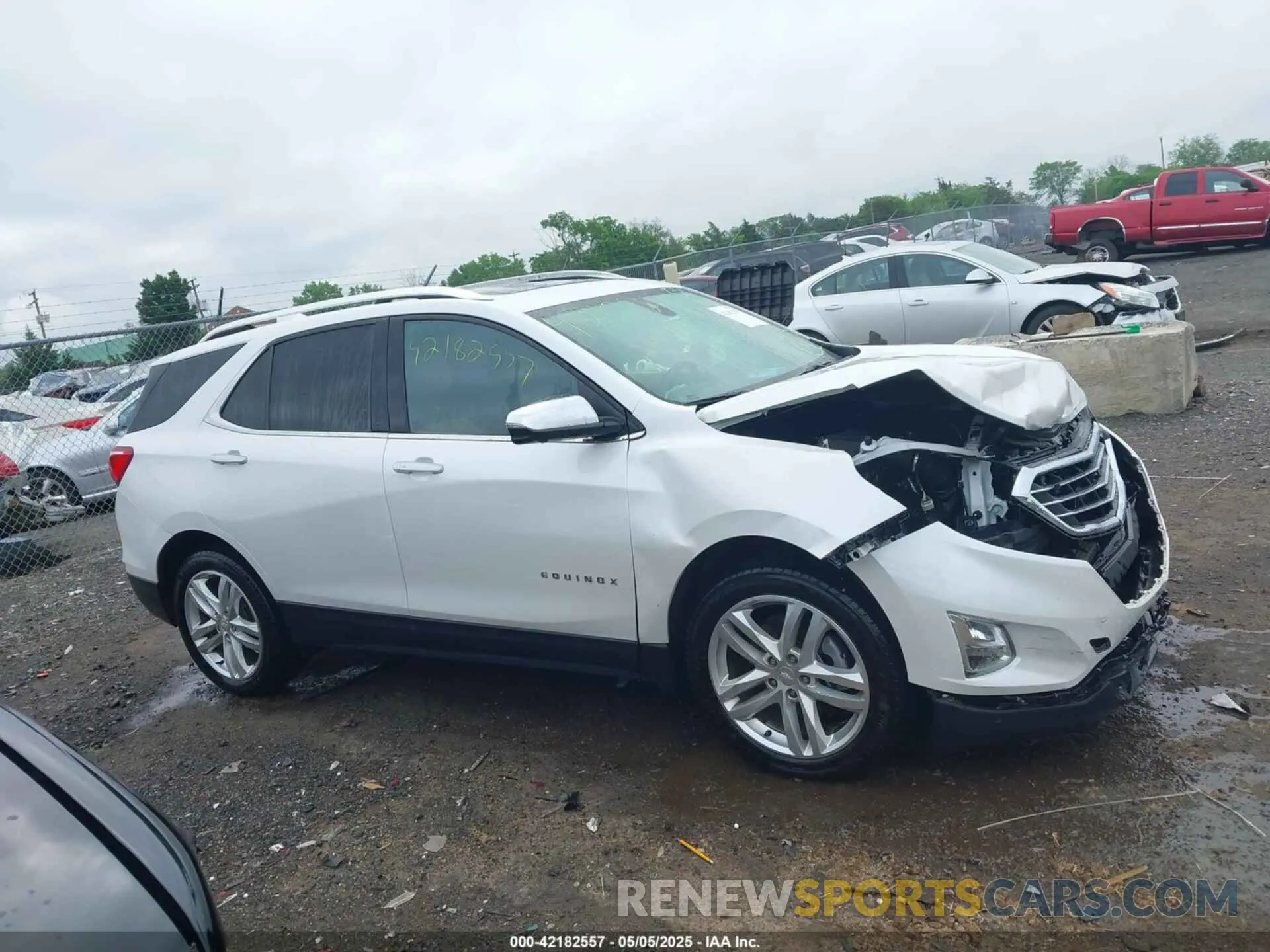 14 Фотография поврежденного автомобиля 3GNAXYEXXLS527777 CHEVROLET EQUINOX 2020