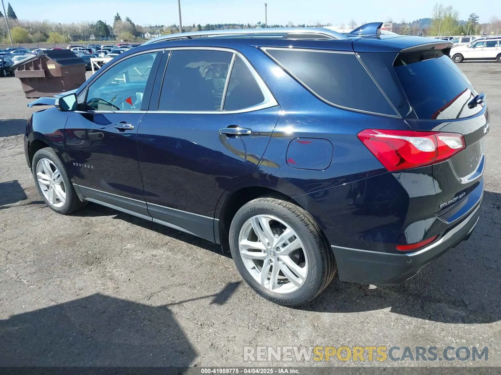 3 Фотография поврежденного автомобиля 3GNAXYEXXLS590703 CHEVROLET EQUINOX 2020