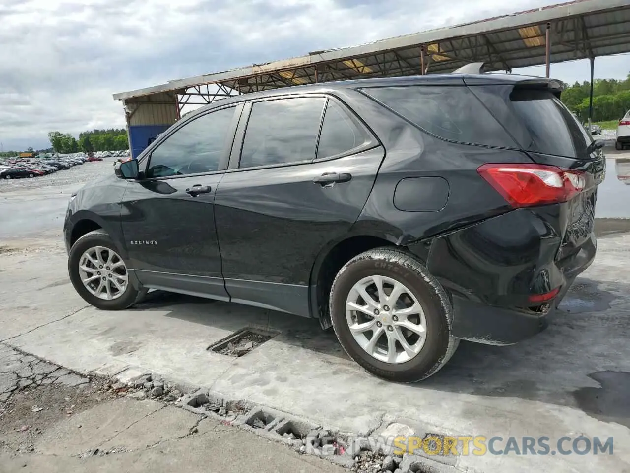 2 Photograph of a damaged car 2GNAX5EV8M6120649 CHEVROLET EQUINOX 2021