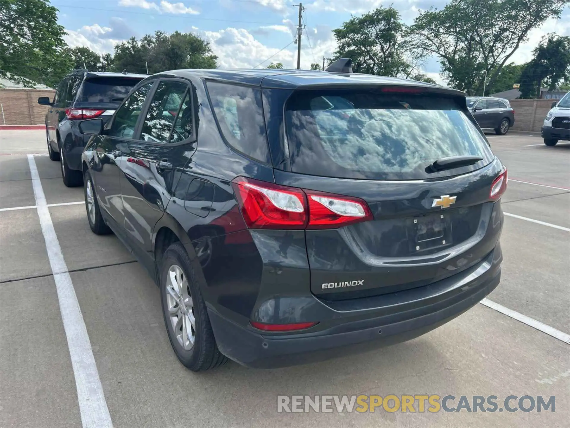 17 Фотография поврежденного автомобиля 2GNAXFEV8M6145413 CHEVROLET EQUINOX 2021