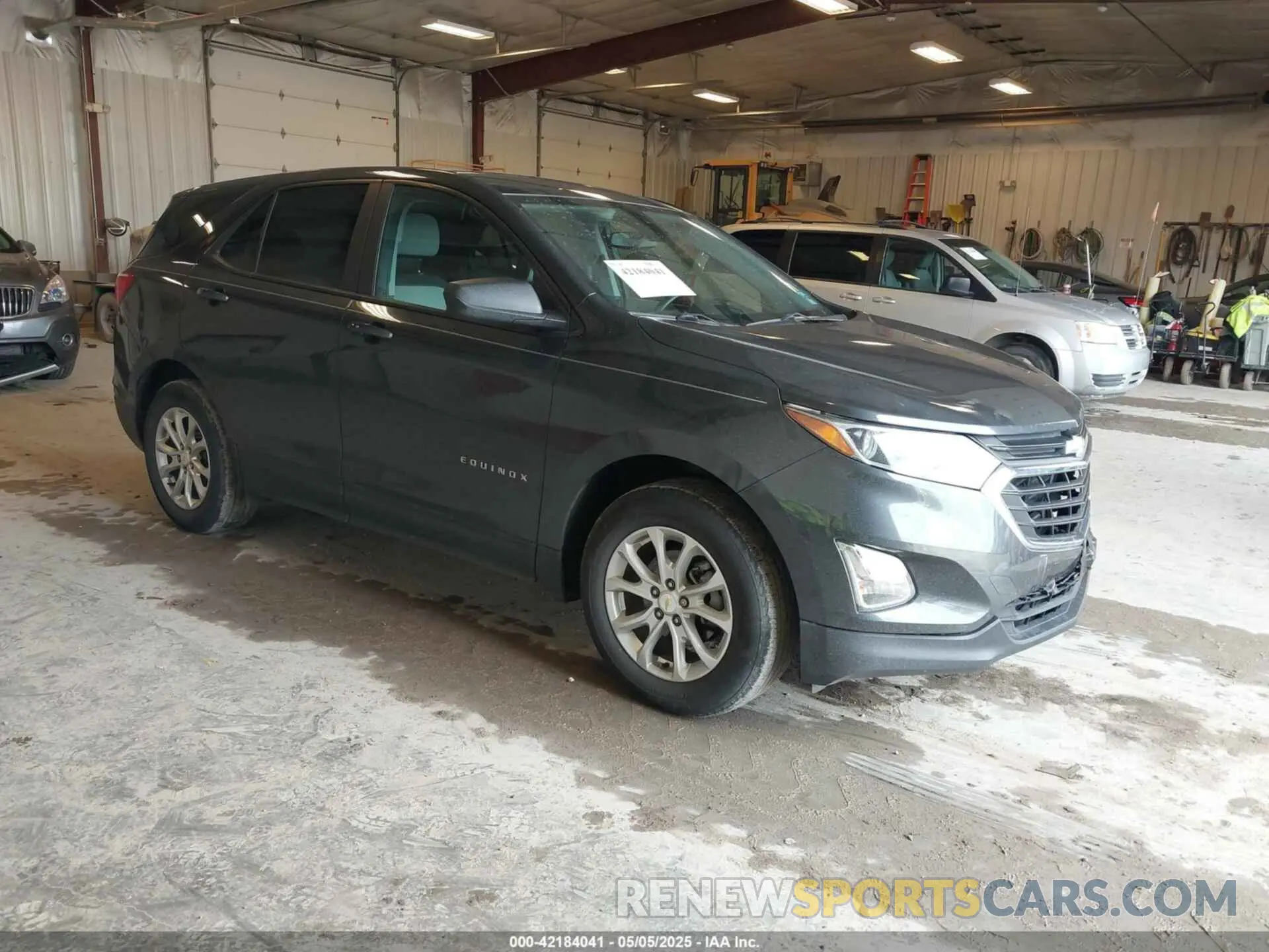 1 Фотография поврежденного автомобиля 2GNAXHEV0M6110957 CHEVROLET EQUINOX 2021