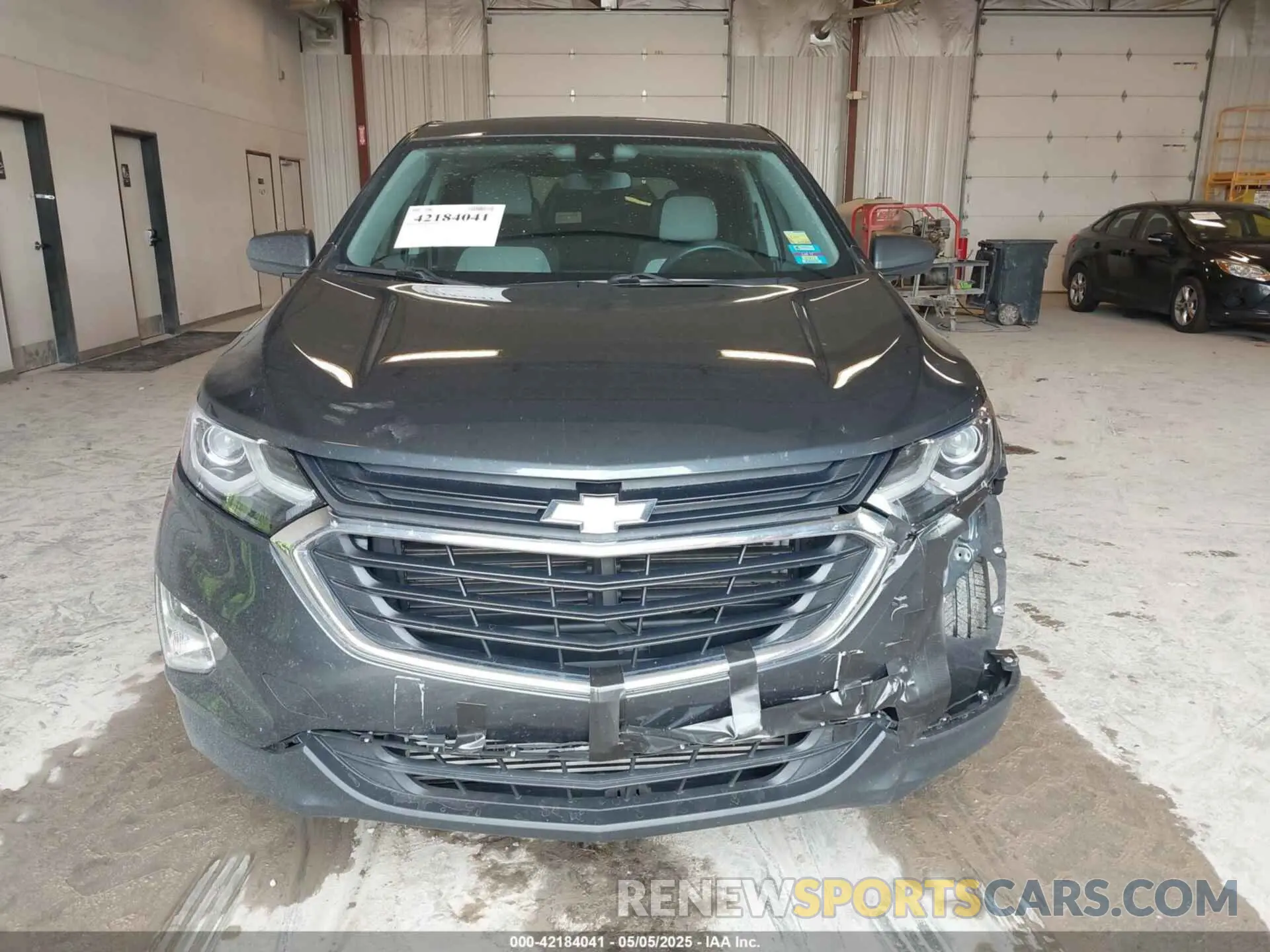 13 Фотография поврежденного автомобиля 2GNAXHEV0M6110957 CHEVROLET EQUINOX 2021