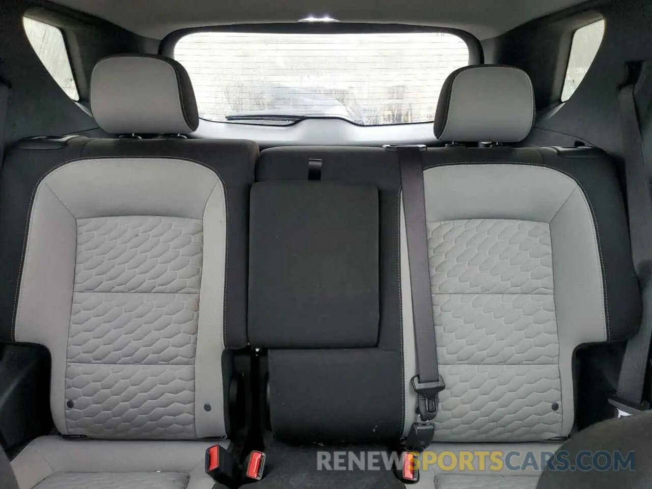 10 Фотография поврежденного автомобиля 2GNAXHEV1M6133728 CHEVROLET EQUINOX 2021