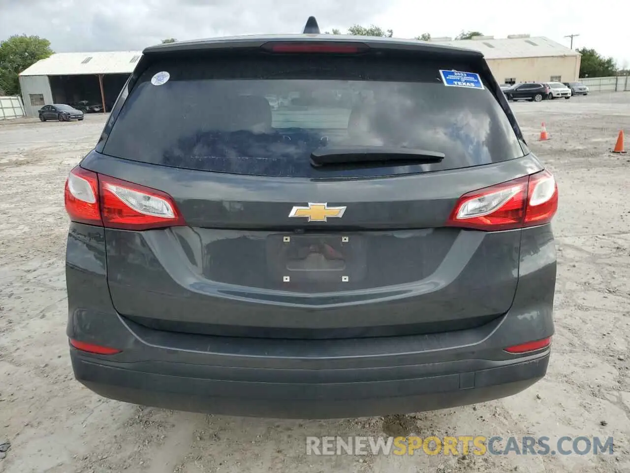6 Фотография поврежденного автомобиля 2GNAXHEV1M6143031 CHEVROLET EQUINOX 2021