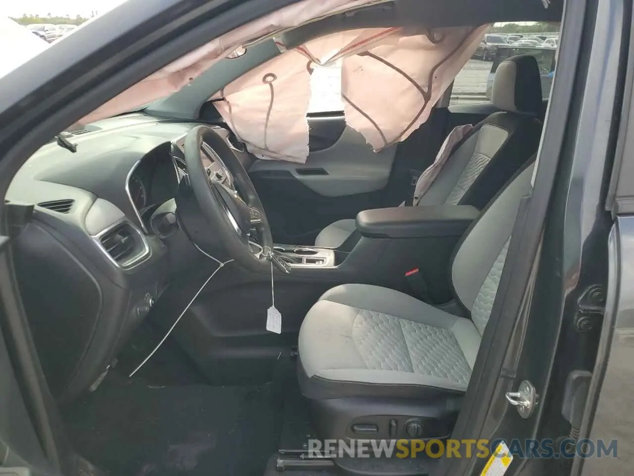 7 Фотография поврежденного автомобиля 2GNAXHEV1M6143031 CHEVROLET EQUINOX 2021