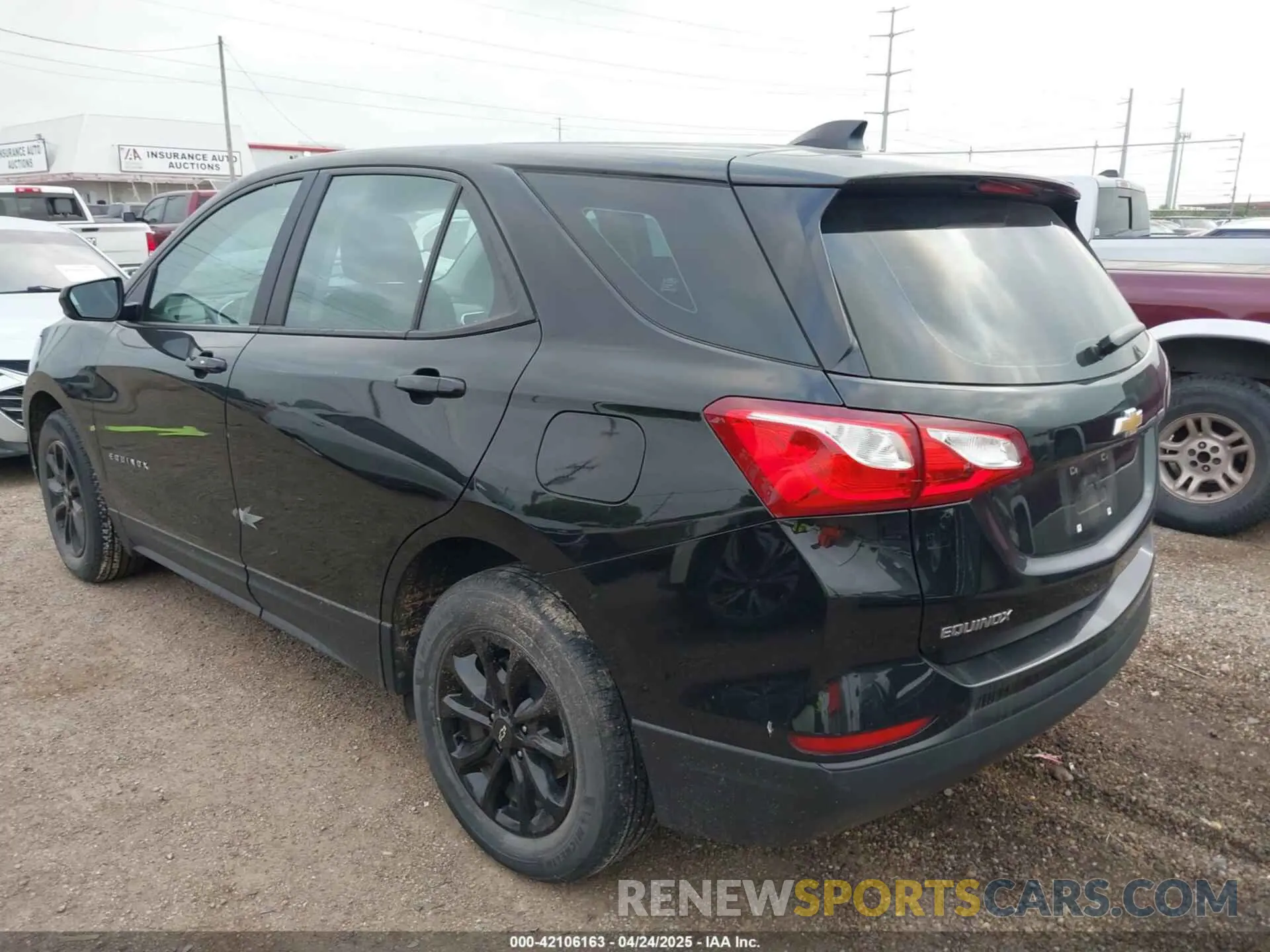 3 Фотография поврежденного автомобиля 2GNAXHEV4M6115286 CHEVROLET EQUINOX 2021