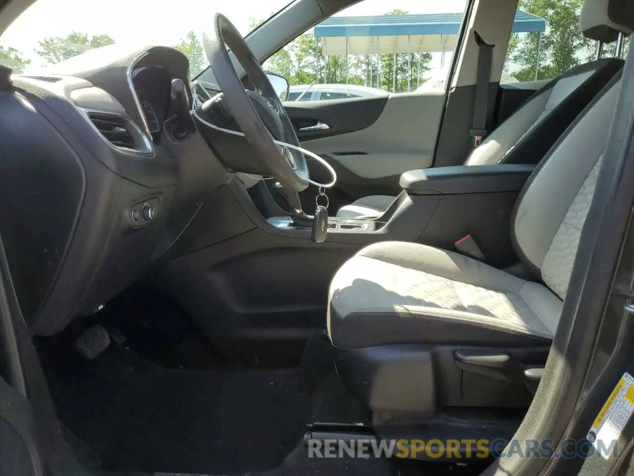 7 Photograph of a damaged car 2GNAXHEV5M6144649 CHEVROLET EQUINOX 2021