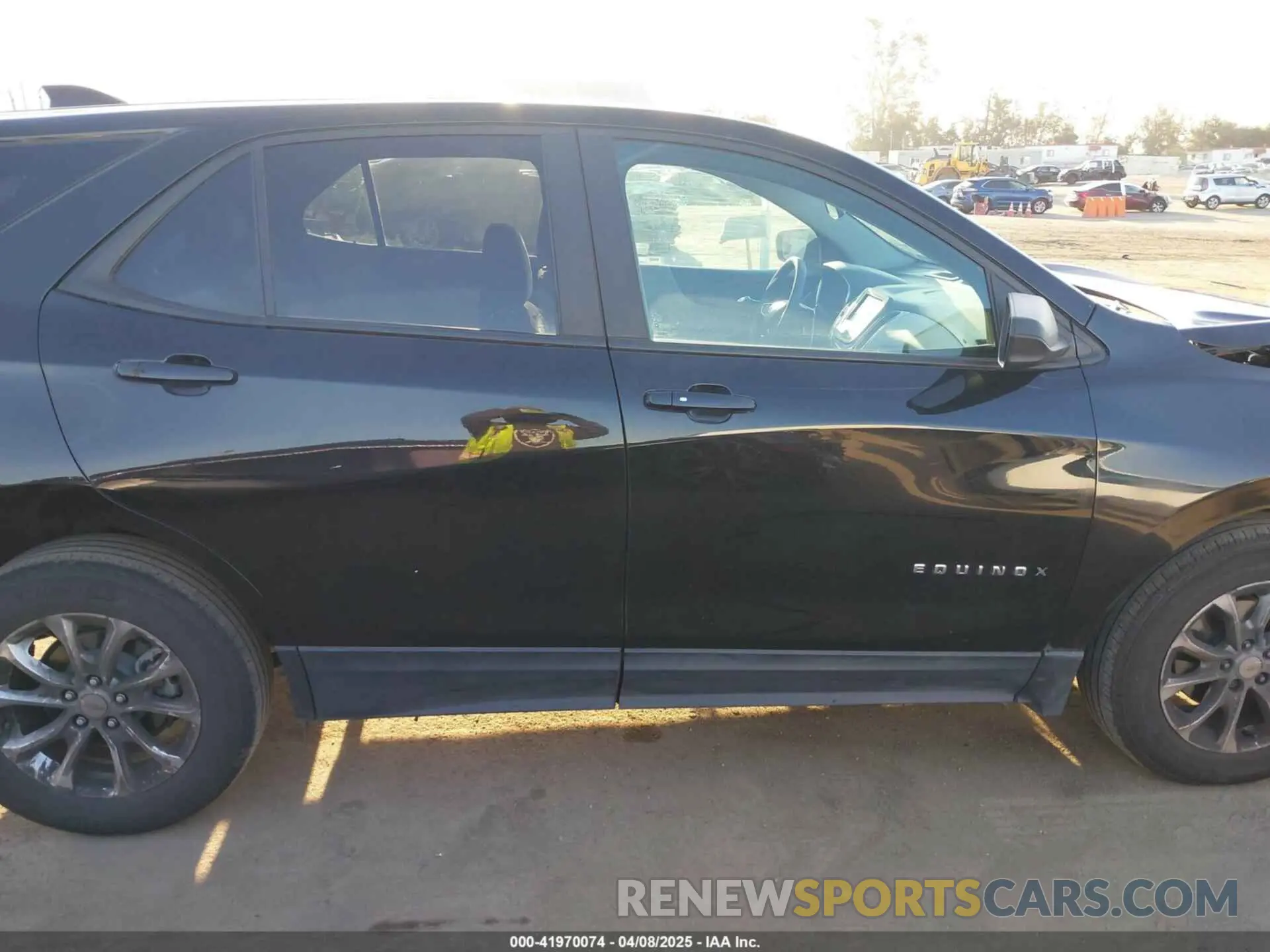 13 Фотография поврежденного автомобиля 2GNAXHEV6M6113023 CHEVROLET EQUINOX 2021