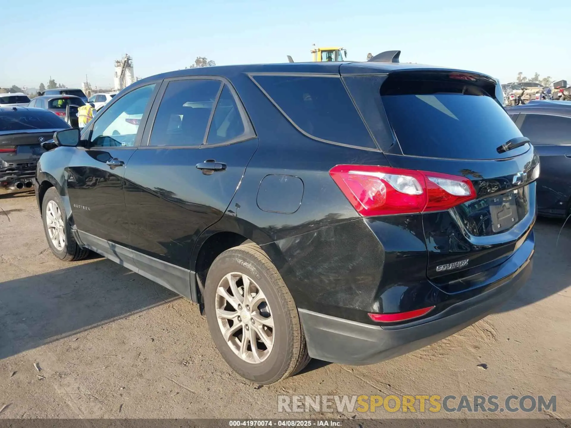3 Фотография поврежденного автомобиля 2GNAXHEV6M6113023 CHEVROLET EQUINOX 2021