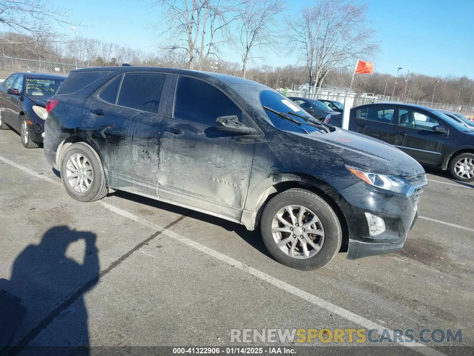 1 Фотография поврежденного автомобиля 2GNAXHEV8M6119387 CHEVROLET EQUINOX 2021