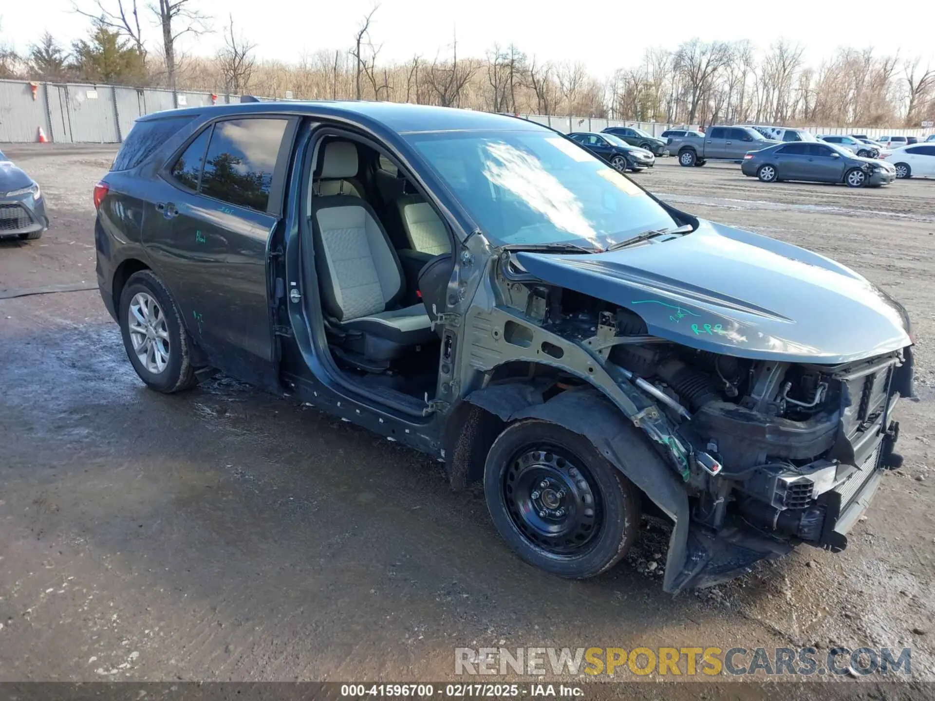 1 Photograph of a damaged car 2GNAXHEVXM6114465 CHEVROLET EQUINOX 2021