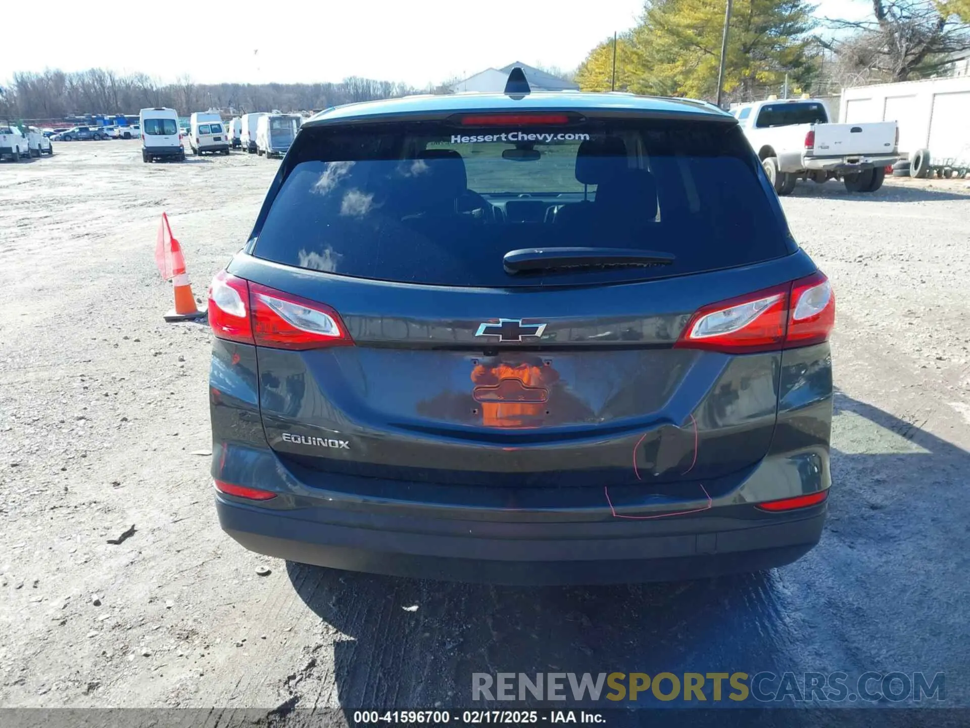 16 Photograph of a damaged car 2GNAXHEVXM6114465 CHEVROLET EQUINOX 2021