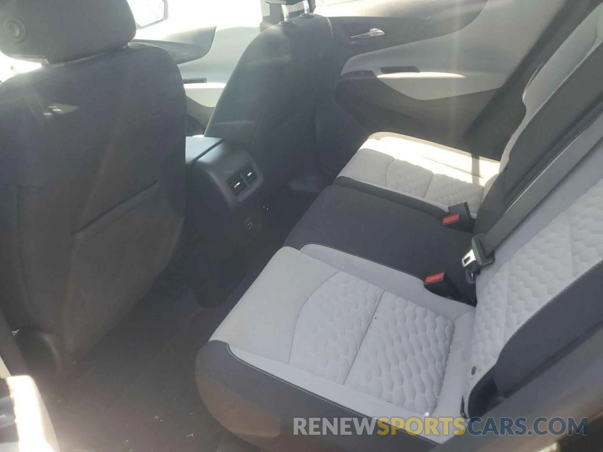 15 Фотография поврежденного автомобиля 2GNAXJEV2M6103399 CHEVROLET EQUINOX 2021