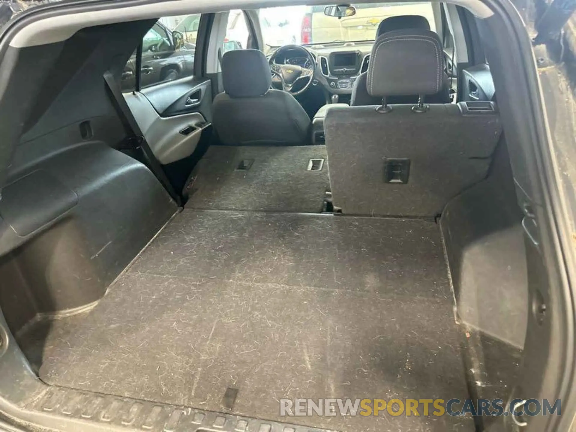 6 Фотография поврежденного автомобиля 2GNAXJEV2M6159892 CHEVROLET EQUINOX 2021