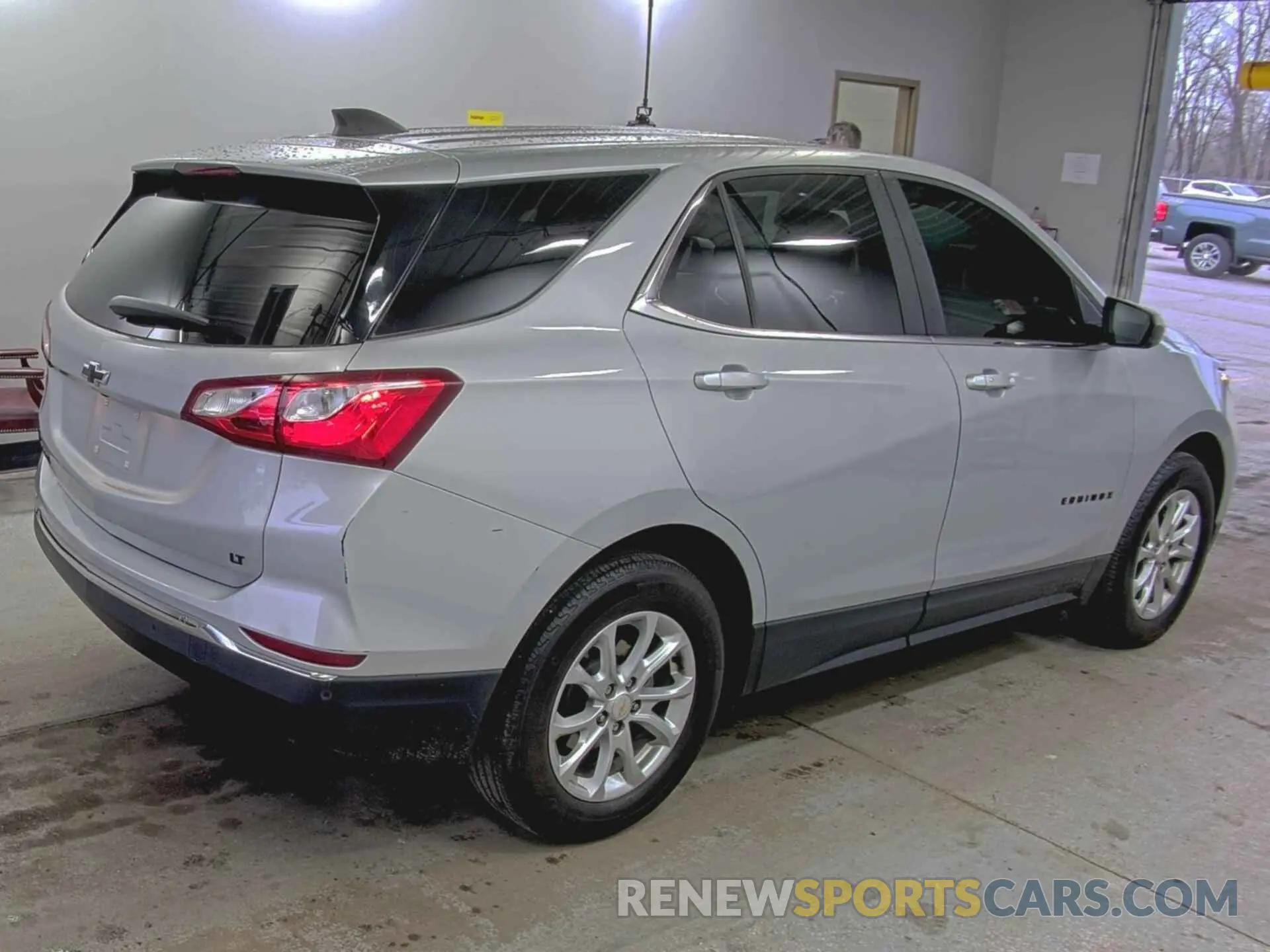 14 Фотография поврежденного автомобиля 2GNAXJEV6M6103809 CHEVROLET EQUINOX 2021