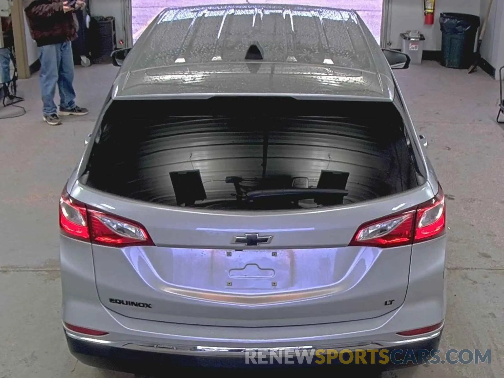 9 Фотография поврежденного автомобиля 2GNAXJEV6M6103809 CHEVROLET EQUINOX 2021