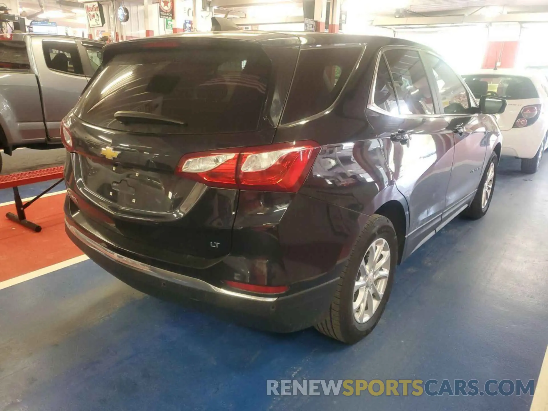 7 Photograph of a damaged car 2GNAXJEV7M6104113 CHEVROLET EQUINOX 2021