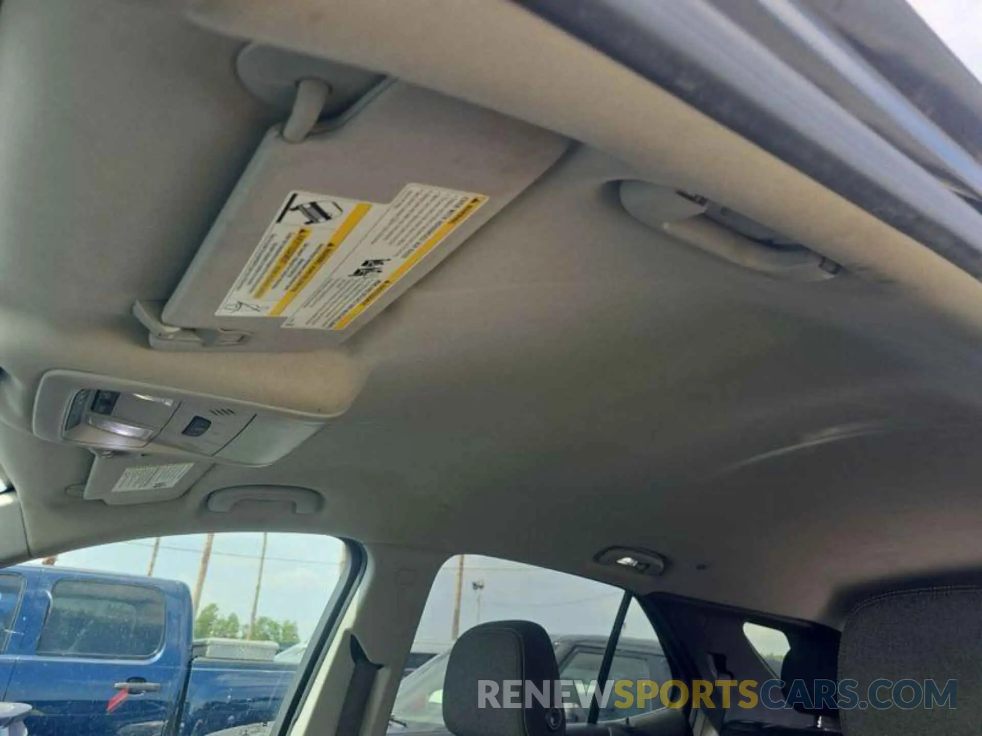 1 Photograph of a damaged car 2GNAXJEV9M6106008 CHEVROLET EQUINOX 2021