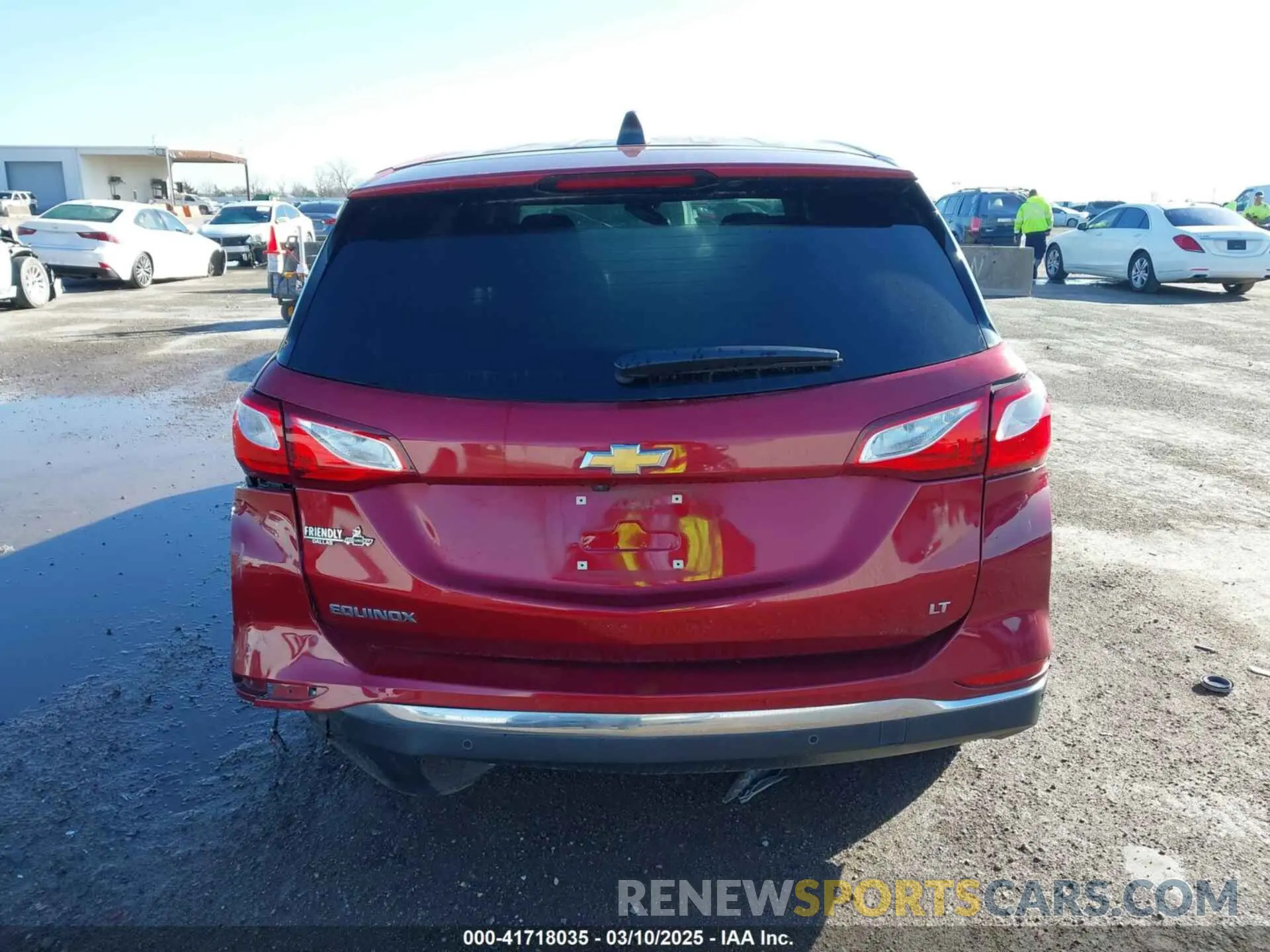 16 Photograph of a damaged car 2GNAXKEV0M6135676 CHEVROLET EQUINOX 2021