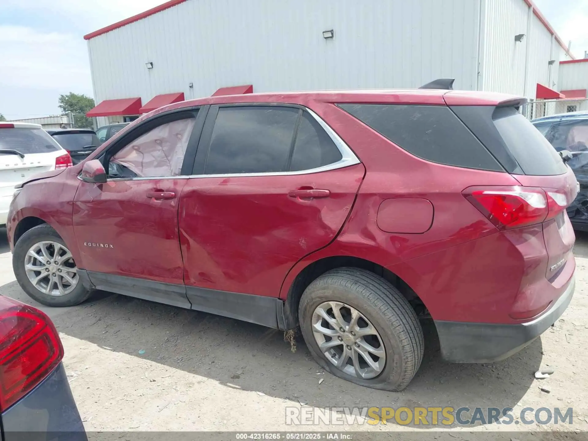 14 Фотография поврежденного автомобиля 2GNAXKEV0M6162828 CHEVROLET EQUINOX 2021