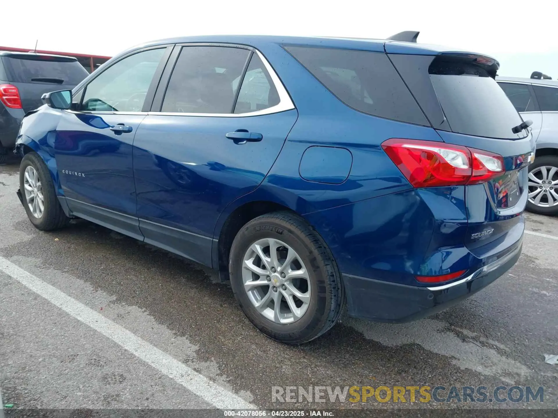 3 Photograph of a damaged car 2GNAXKEV2M6137106 CHEVROLET EQUINOX 2021