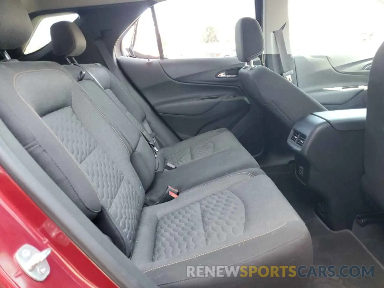 10 Фотография поврежденного автомобиля 2GNAXKEV2M6149532 CHEVROLET EQUINOX 2021