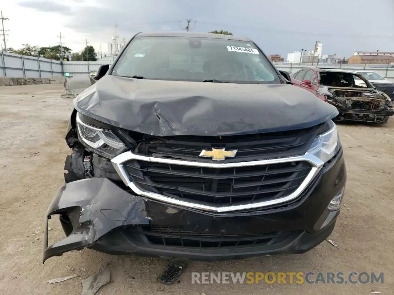 5 Фотография поврежденного автомобиля 2GNAXKEV3M6134697 CHEVROLET EQUINOX 2021