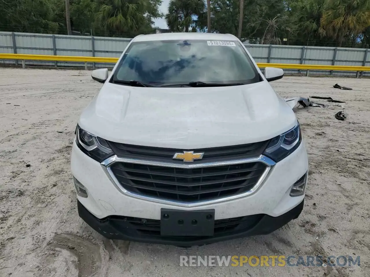5 Фотография поврежденного автомобиля 2GNAXKEV4M6124678 CHEVROLET EQUINOX 2021