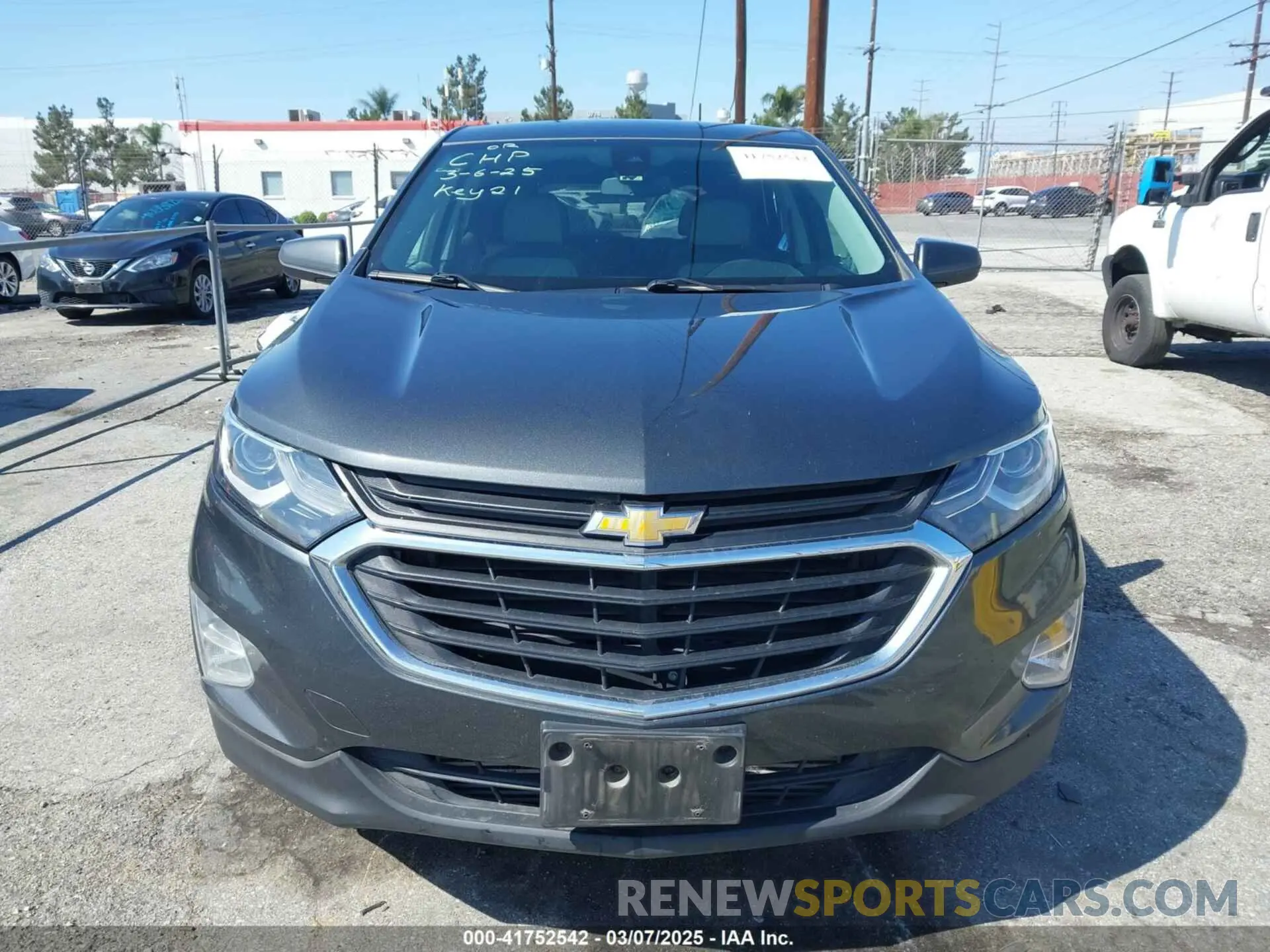 12 Фотография поврежденного автомобиля 2GNAXKEV4M6125300 CHEVROLET EQUINOX 2021