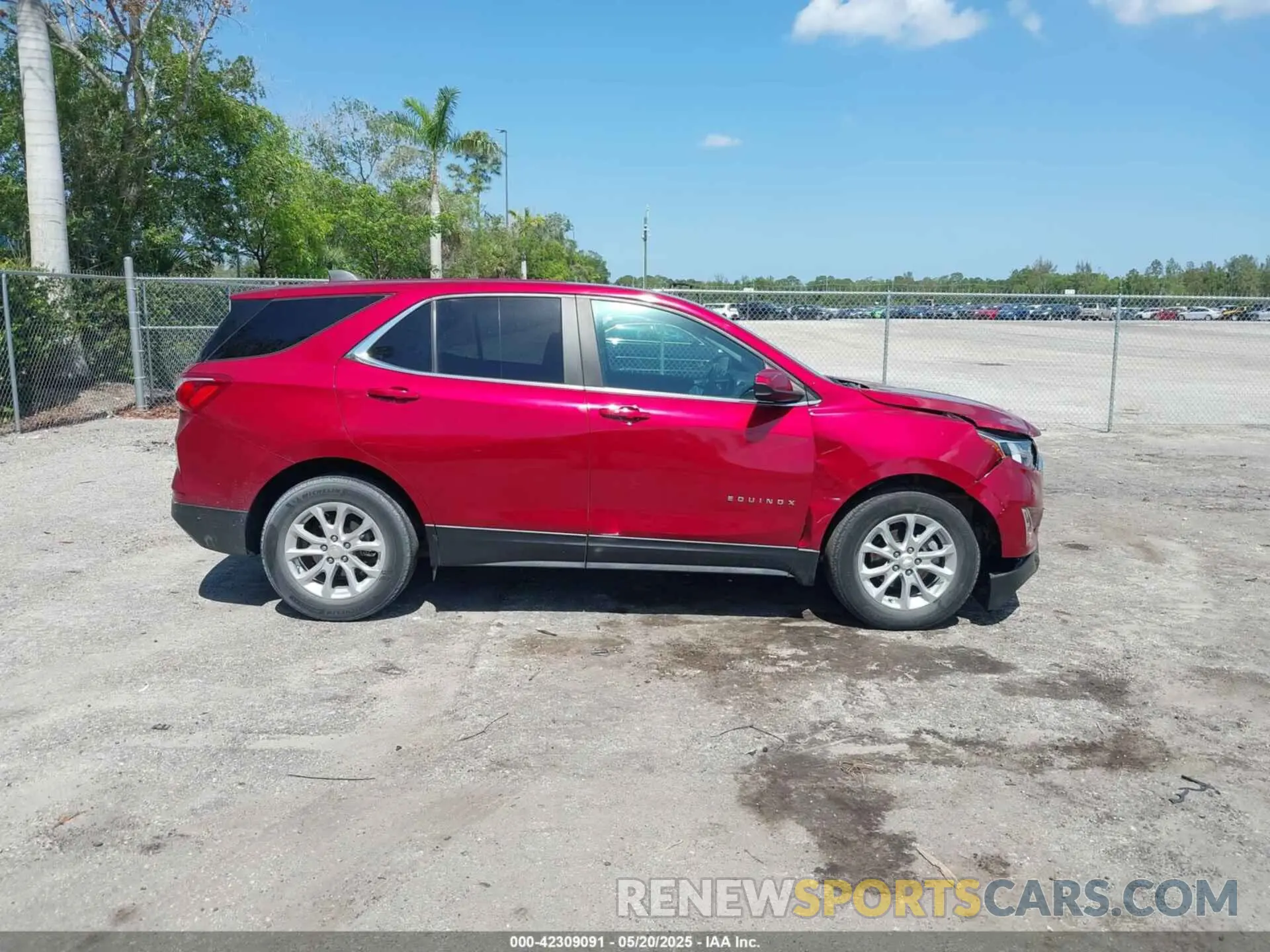 13 Фотография поврежденного автомобиля 2GNAXKEV4M6158331 CHEVROLET EQUINOX 2021