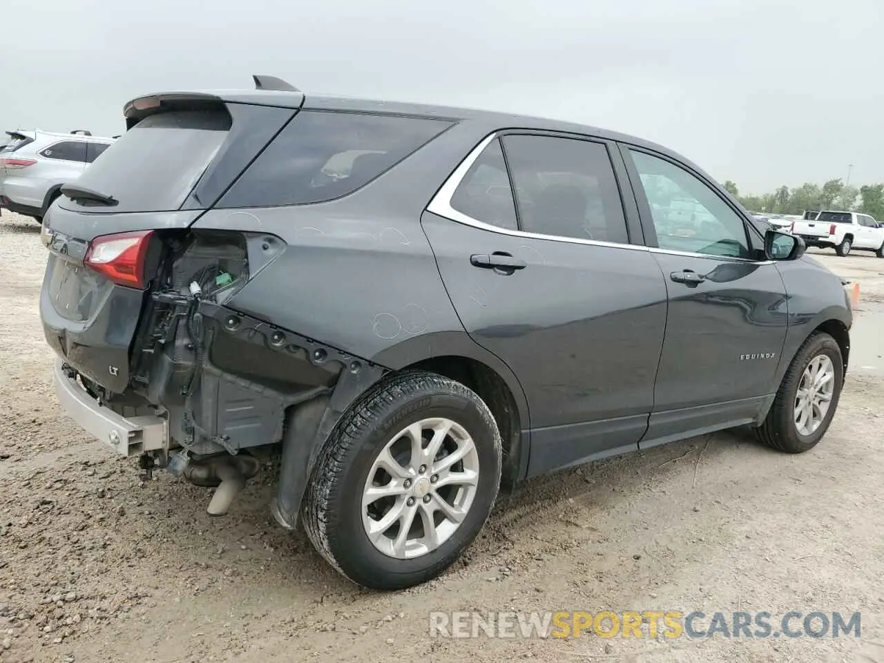 3 Photograph of a damaged car 2GNAXKEV5M6119960 CHEVROLET EQUINOX 2021