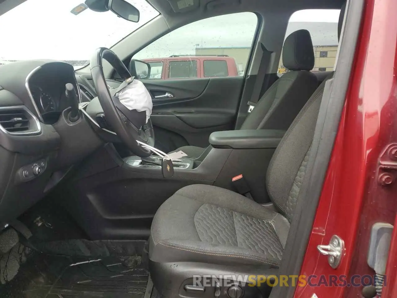 7 Photograph of a damaged car 2GNAXKEV5M6130229 CHEVROLET EQUINOX 2021
