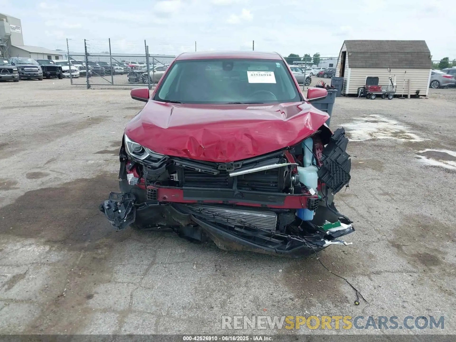 13 Photograph of a damaged car 2GNAXKEV5M6138783 CHEVROLET EQUINOX 2021