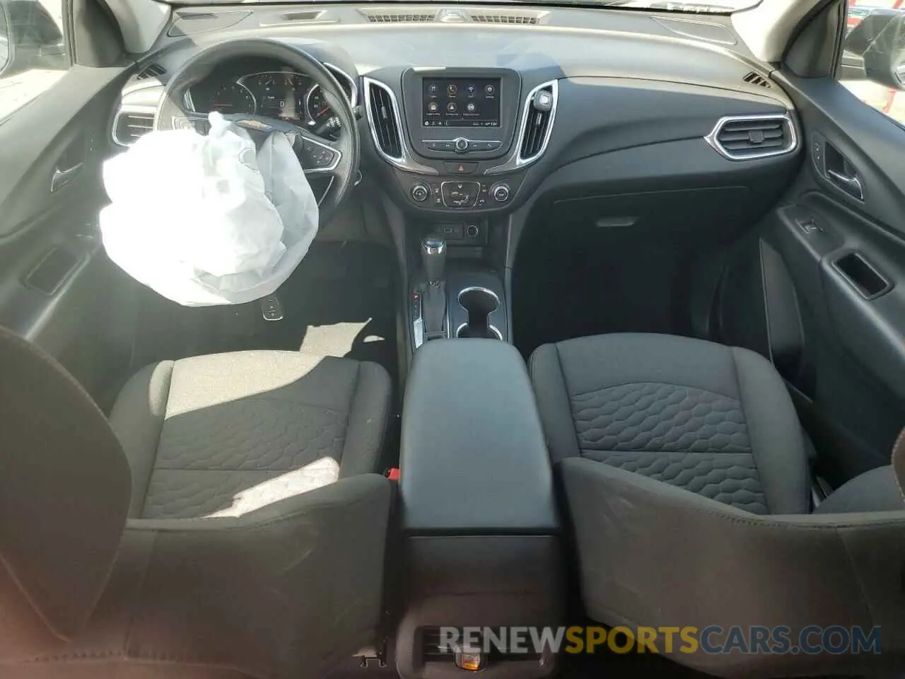 8 Photograph of a damaged car 2GNAXKEV7M6100097 CHEVROLET EQUINOX 2021
